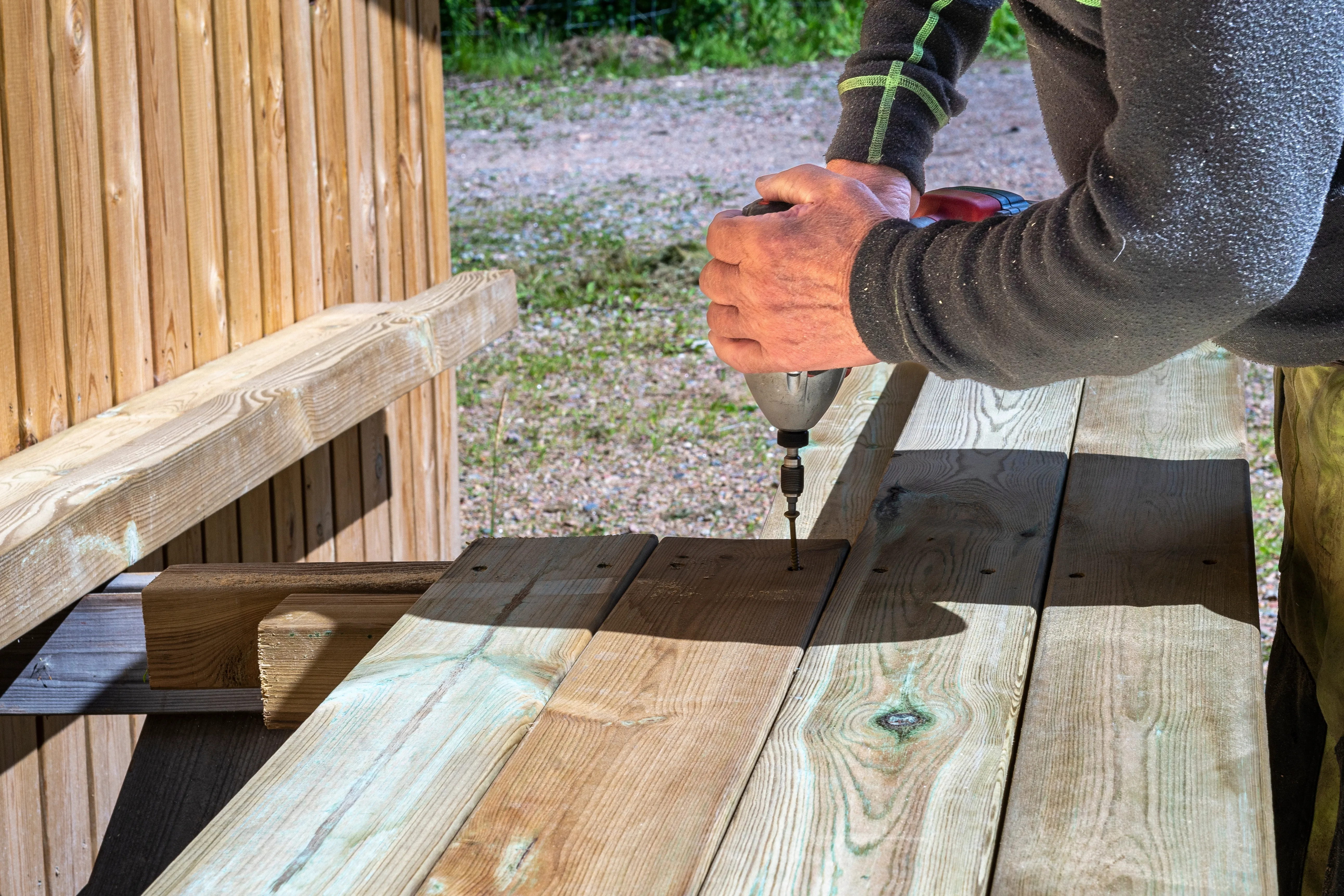 Deck railing Massachusetts — Future Roofing