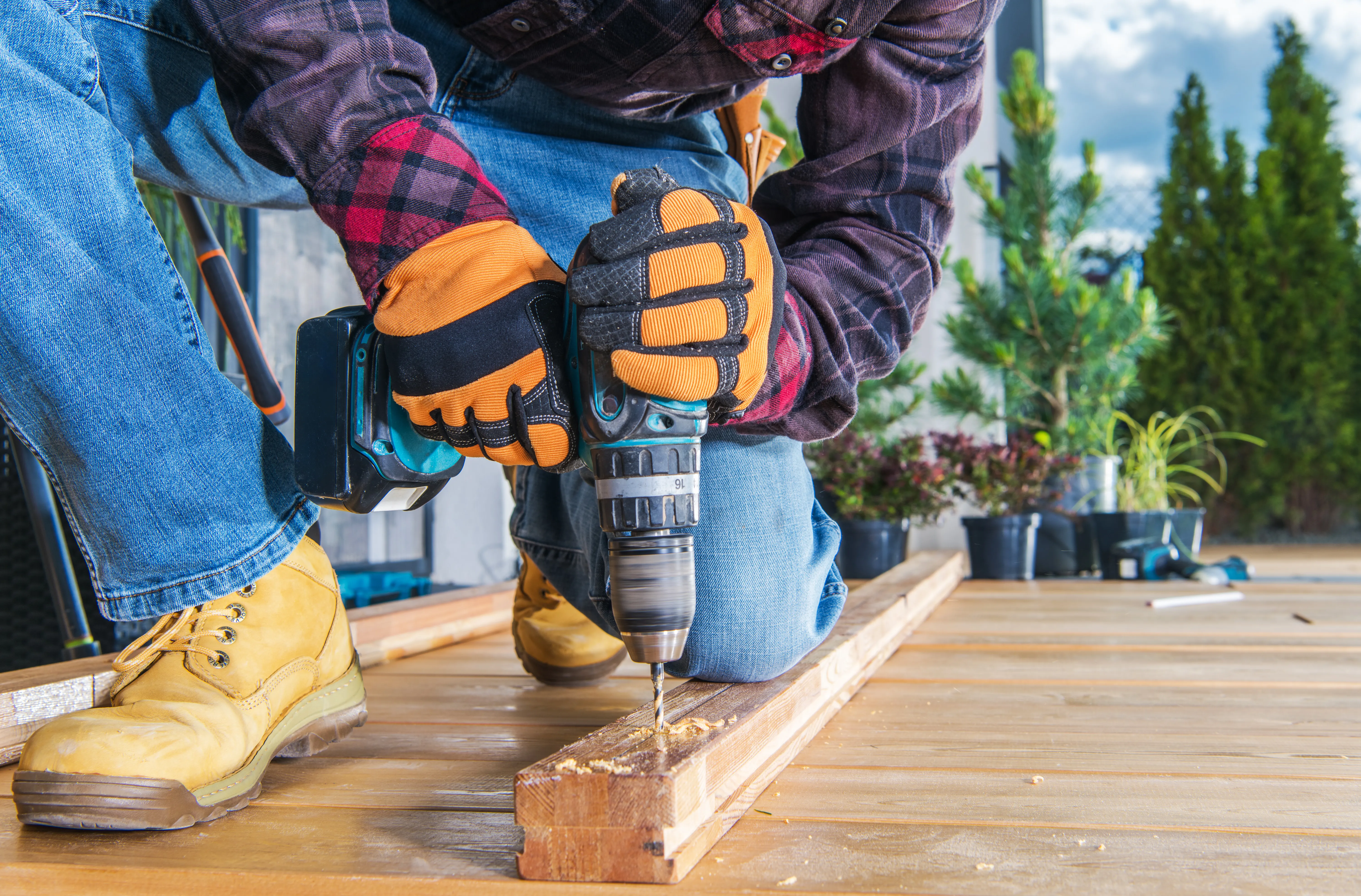 Deck railing Massachusetts — Future Roofing